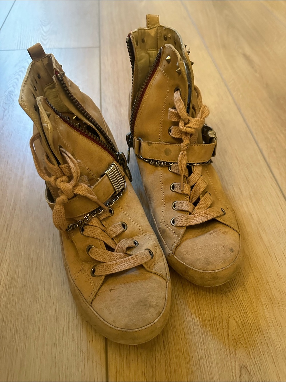 Sam Edelman “Alexander” Tan High-Top Lace-Up Distressed Sneakers